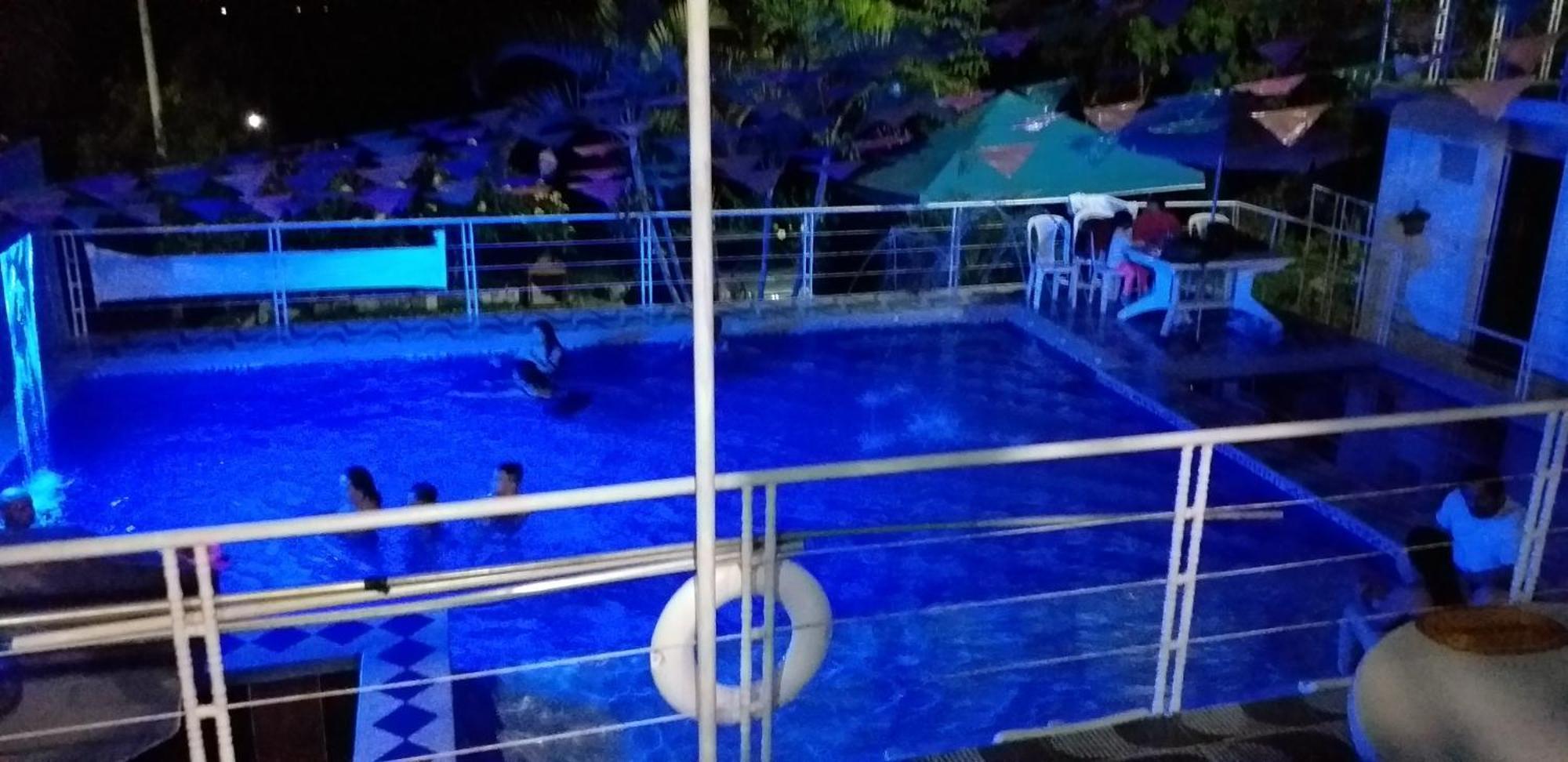 La Buena Vida Hotel *