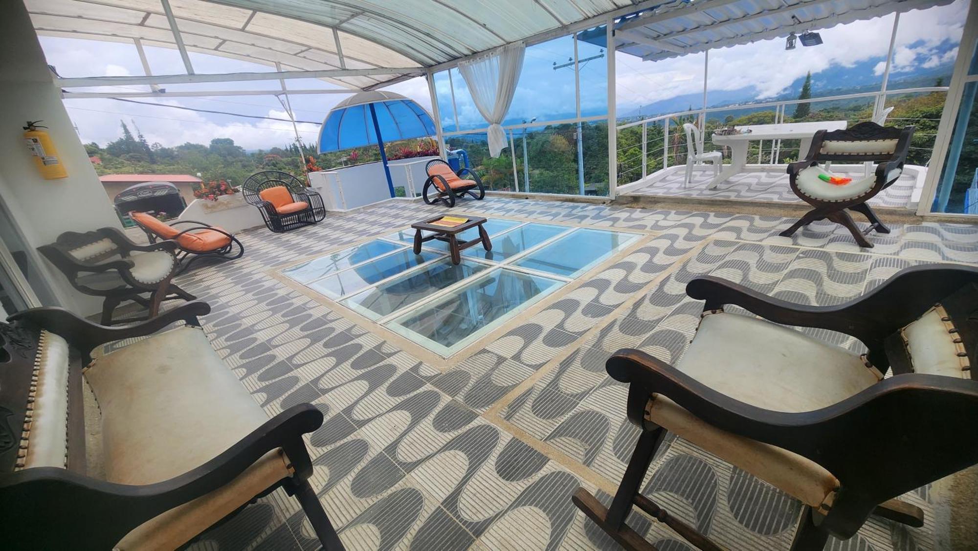 Hotel La Buena Vida